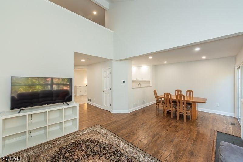 Open and airy; natural light