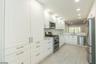 GORGEOUS kitchen