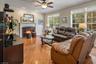 INVITING FAMILY ROOM