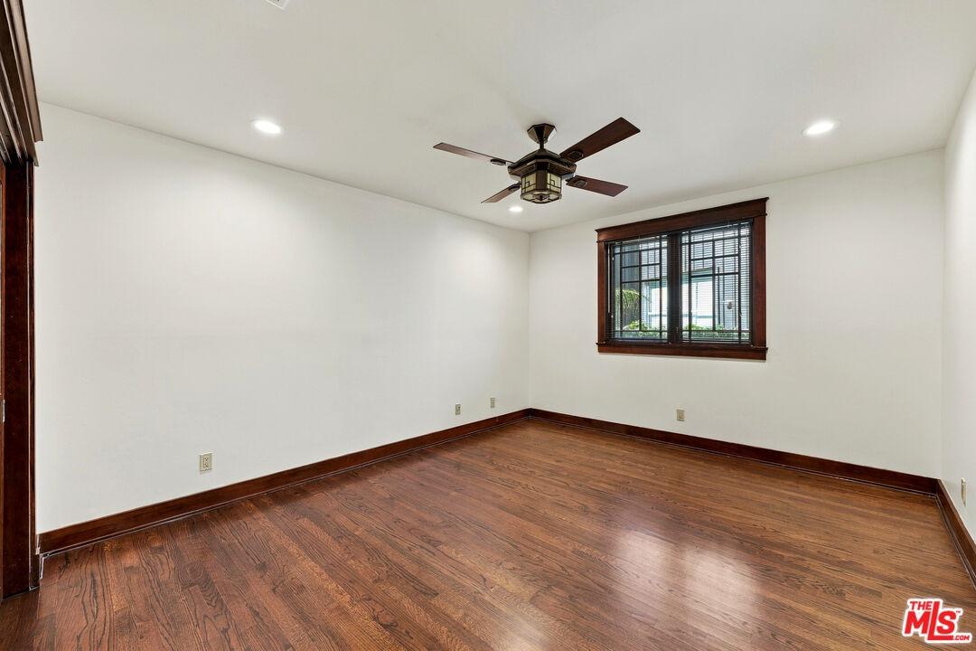 Lower Bedroom - Study