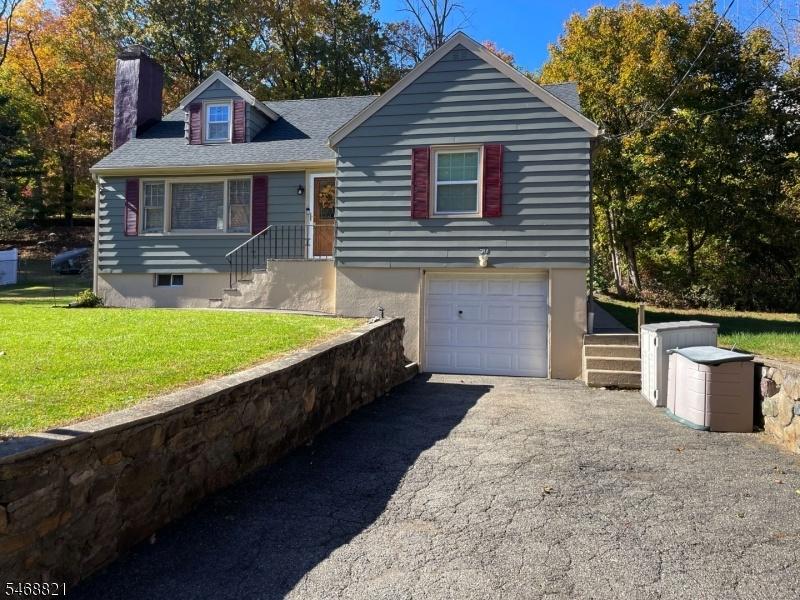front/garage
