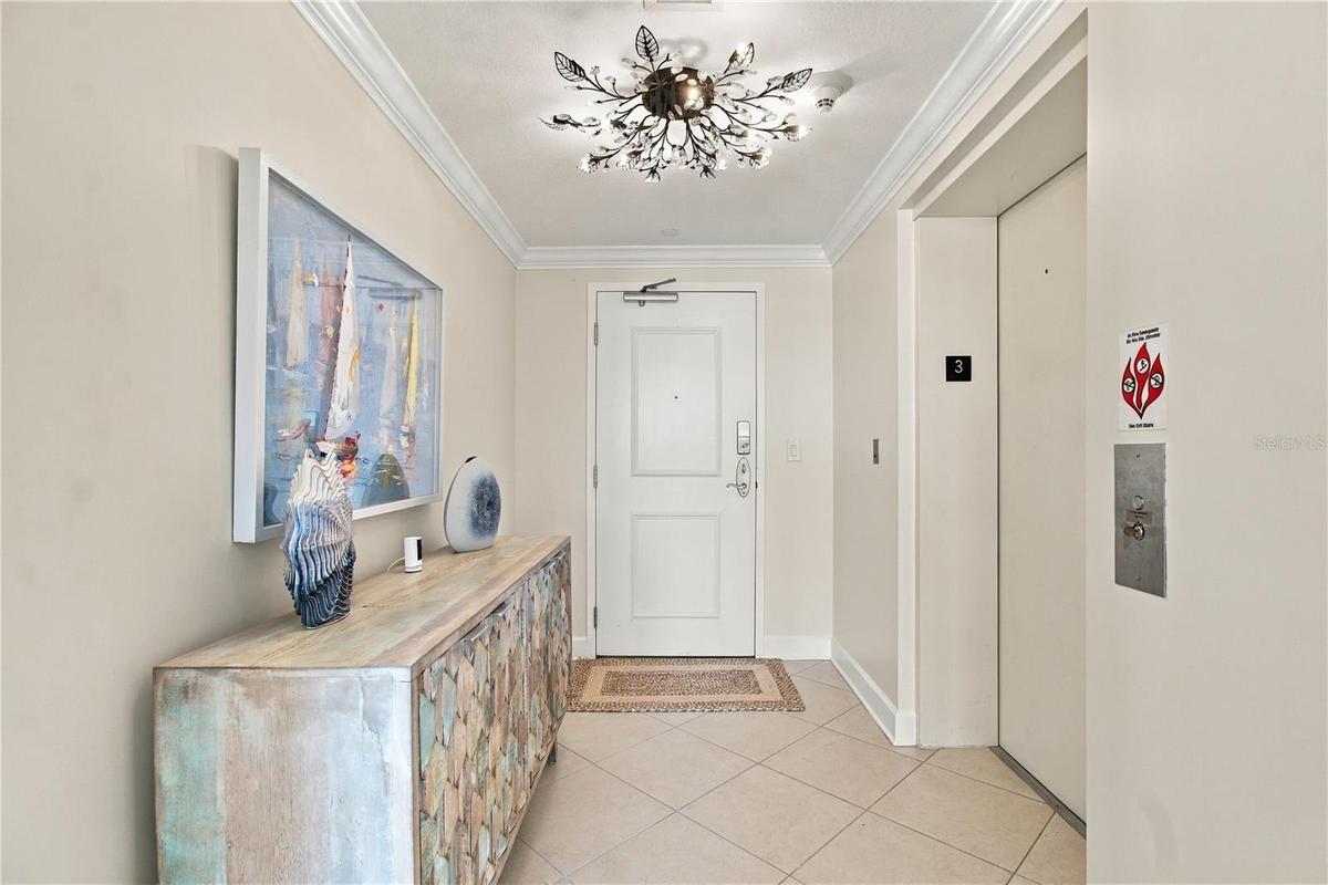 Private Elevator & Foyer