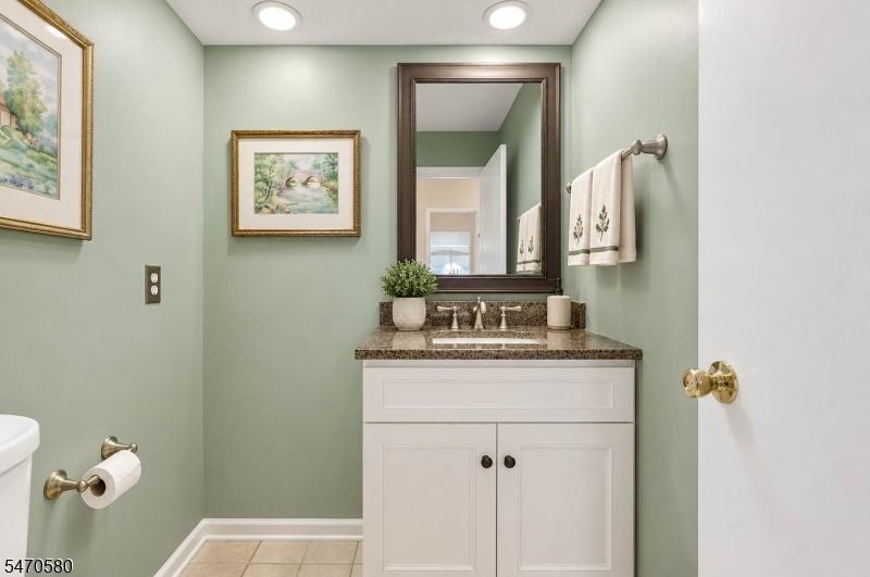 Powder Room