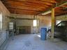 Huge garage w/electric