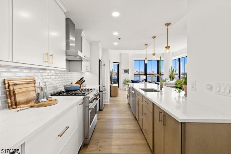1 kitchen 2