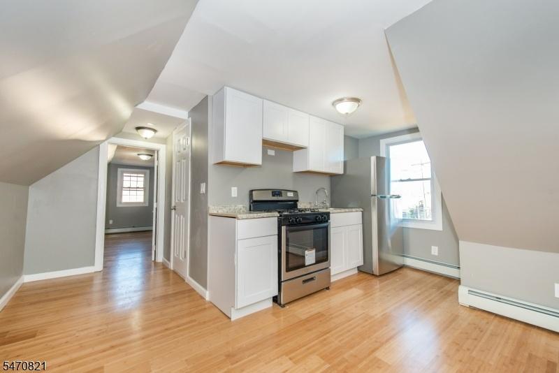 floor 3 kitchen