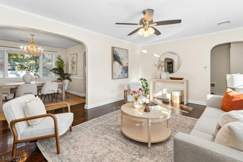 Living room with Fireplace