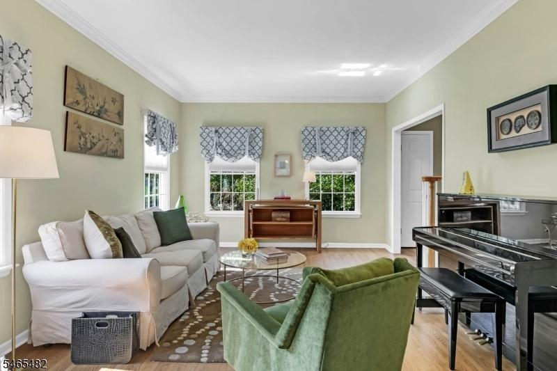 Living Rm