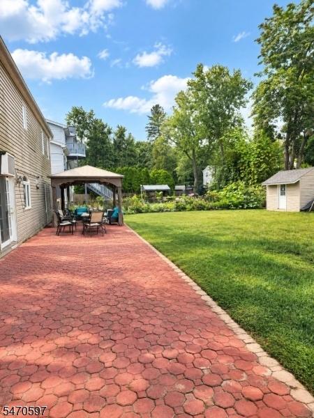 BACKYARD PATIO