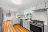 Kitchen 3 of 4