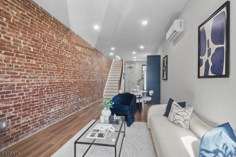 Living Room/Dining Room