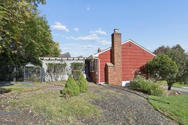 Side yard
