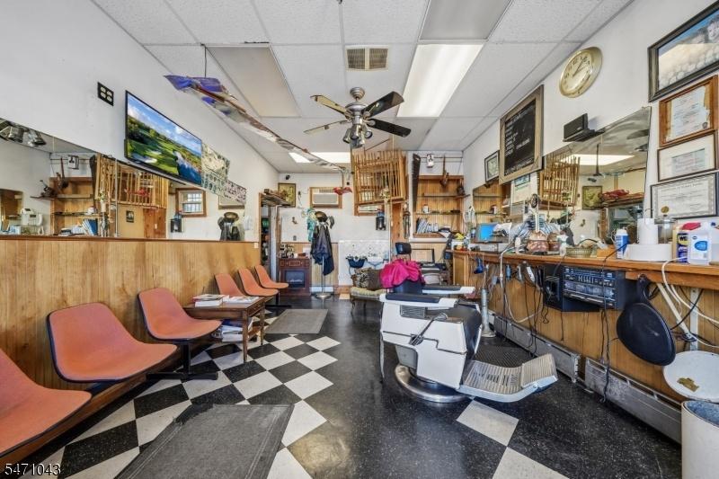 Barber Shop