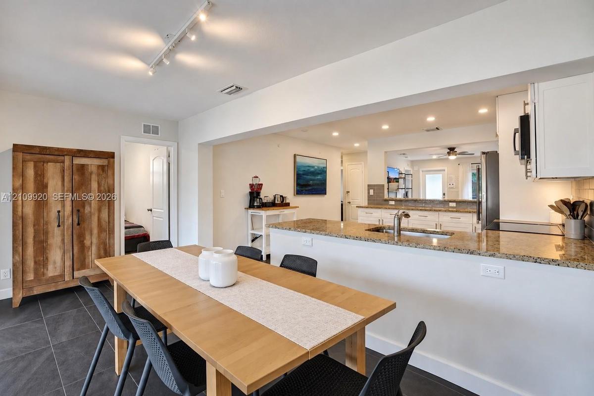 Residence 1753 (Right Side) Open concept dining area