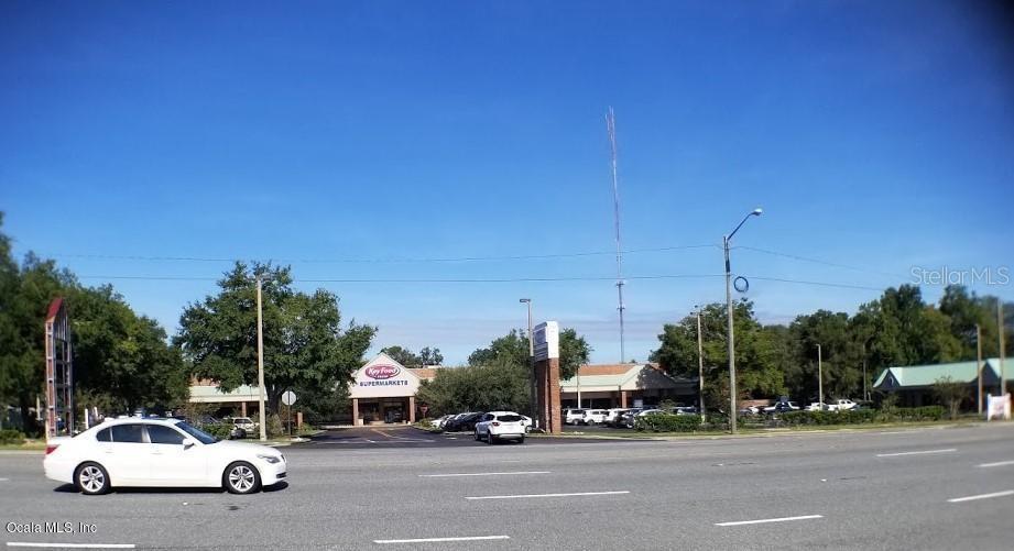 International Plaza