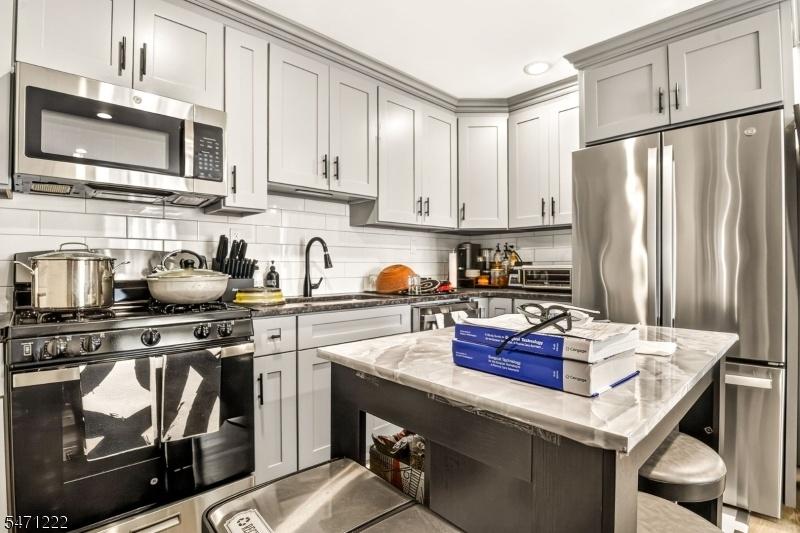 Unit 1 Kitchen