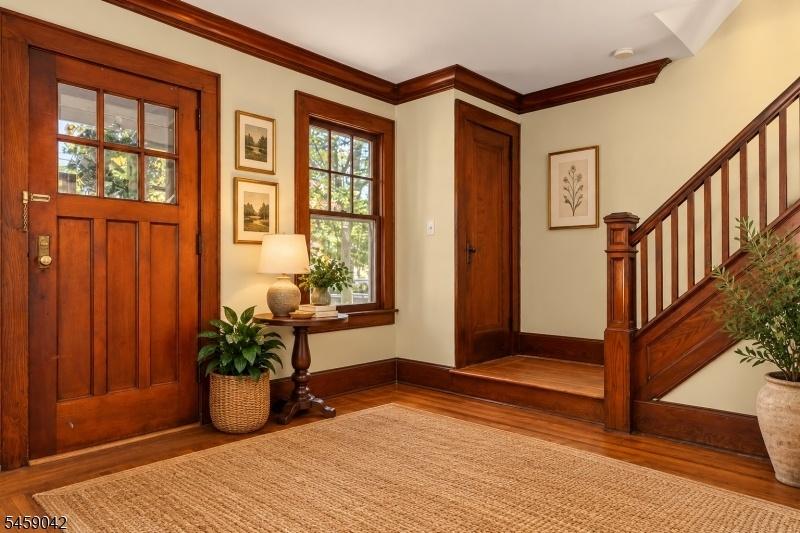 AI Photo of Foyer