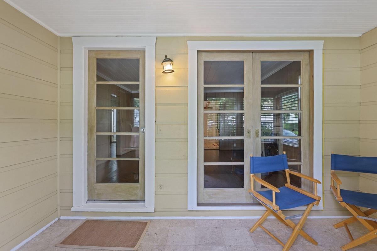 Foyer | Front Porch
