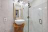 Guest bedroom ensuite