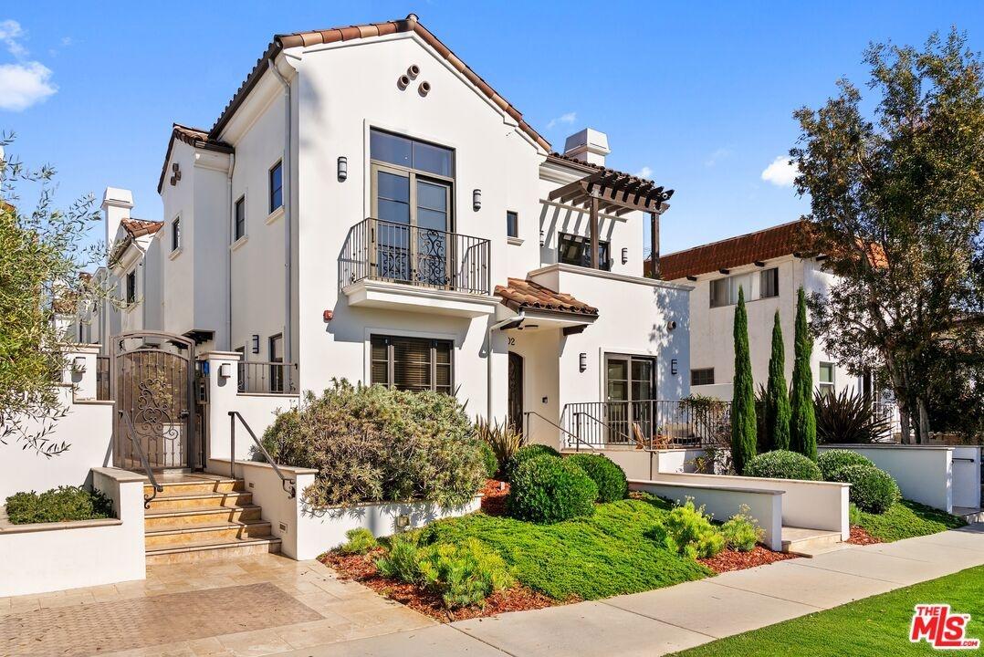 Welcome to 917 19th St