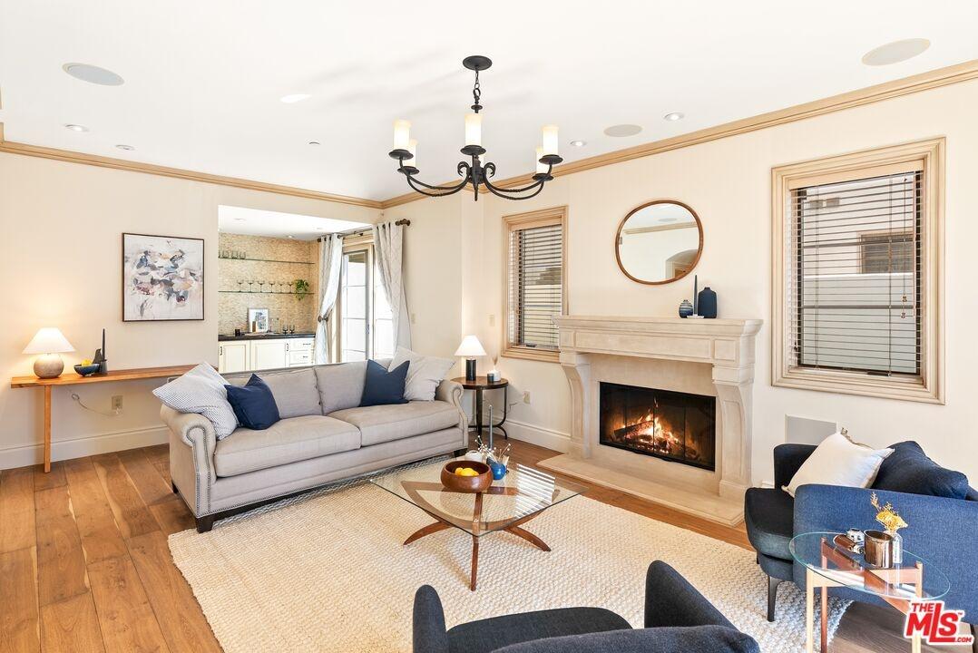 Living with fireplace