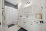 Ensuite bath for bedroom 2