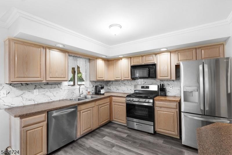 Kitchen  - SS Appliances