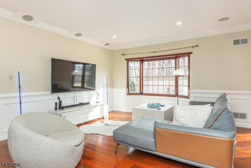 Left side of family room