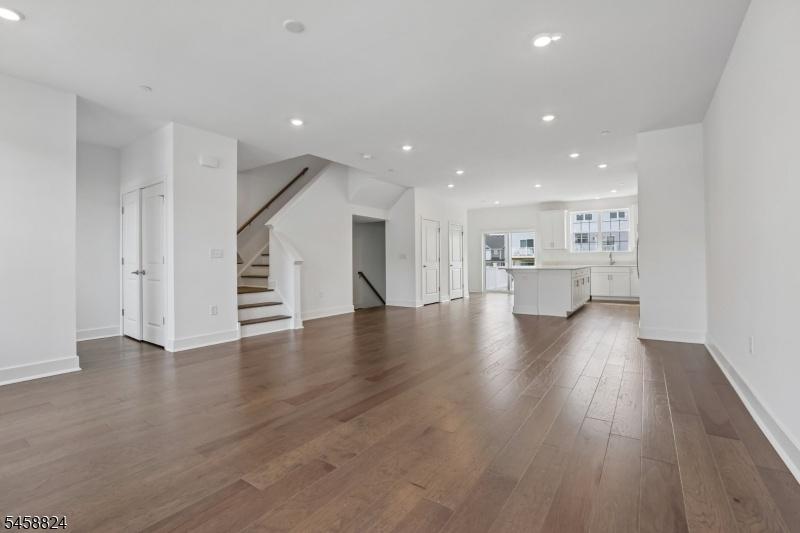 Living/Dining Rm