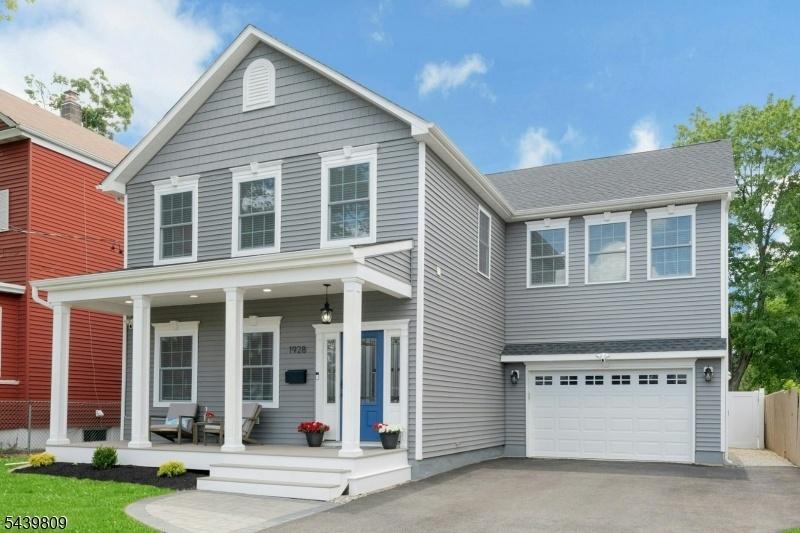 Oversized Attached Garage