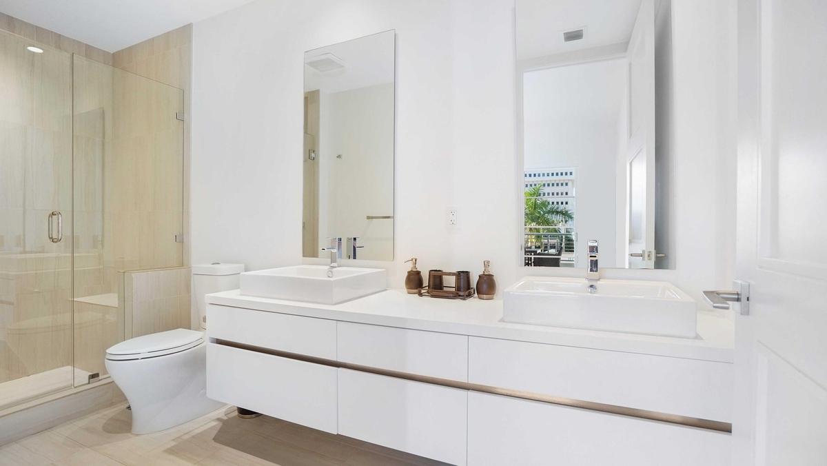 Primary bath with contemporary finishes