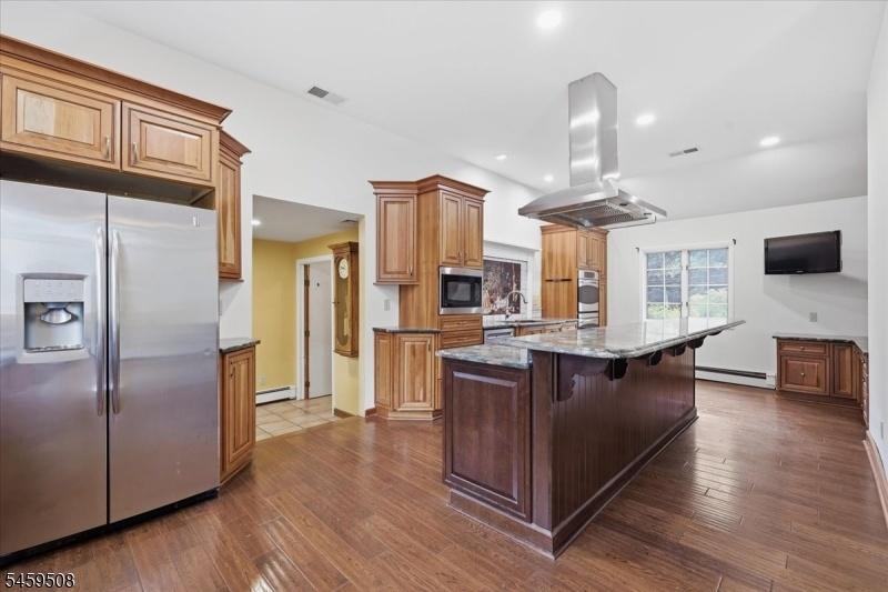 Kitchen Alt View