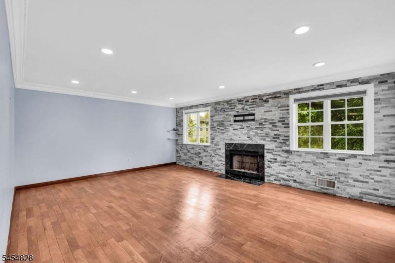 Living Room w/Fireplace