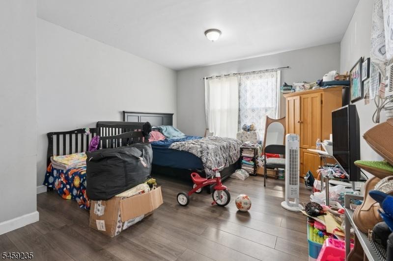 2nd floor bedroom