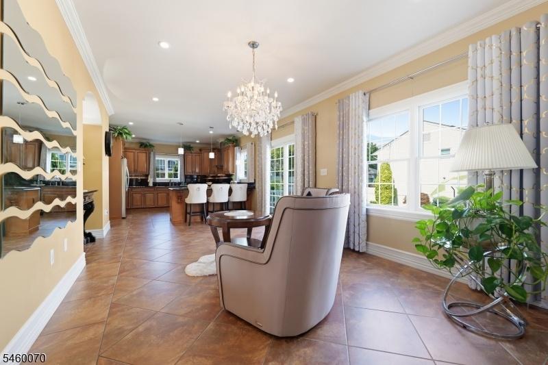 Casual Dining Area