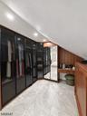 Custom walking closet master