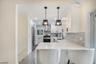 Kitchen w/ Seating!
