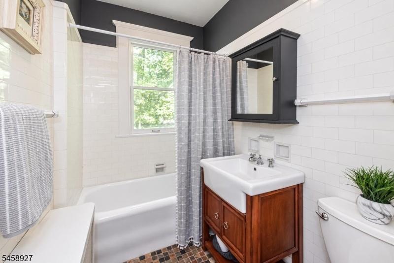 Full Bath