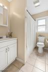 Kitchen 1st fl