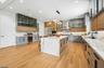 Gourmet Eat-in Kitchen