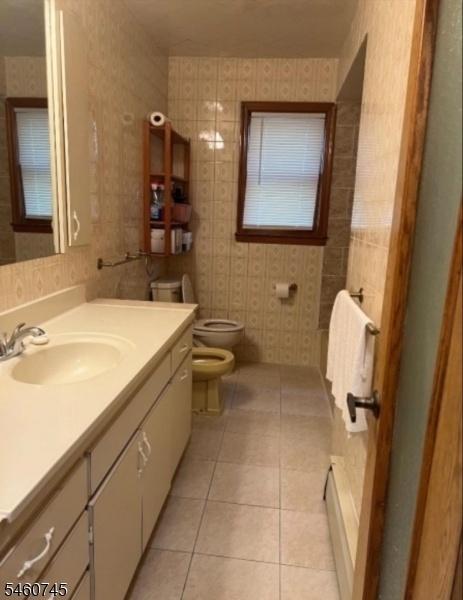 Bathroom - 1st floor