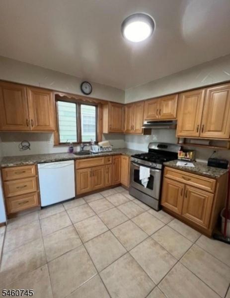 Kitchen - 1st floor