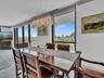 Lage Dining Area