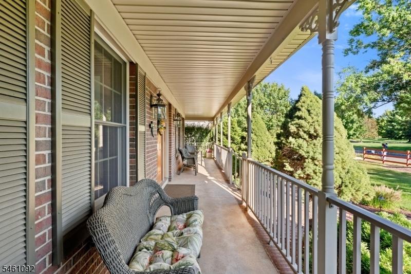 WELCOMING PORCH
