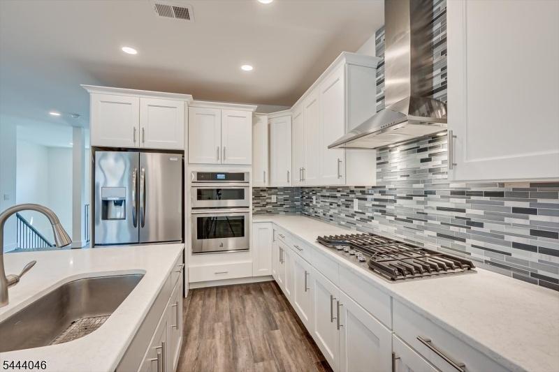 Quartz countertops