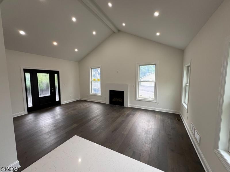 Living room 2