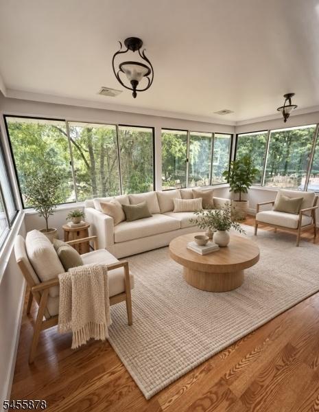 3 Season Room