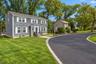 Circular driveway!