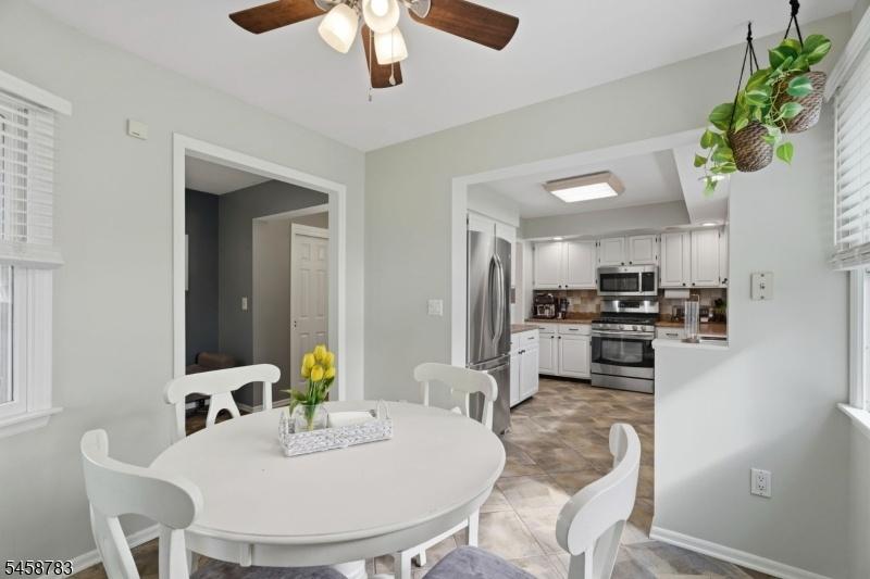 Eat in Kitchen