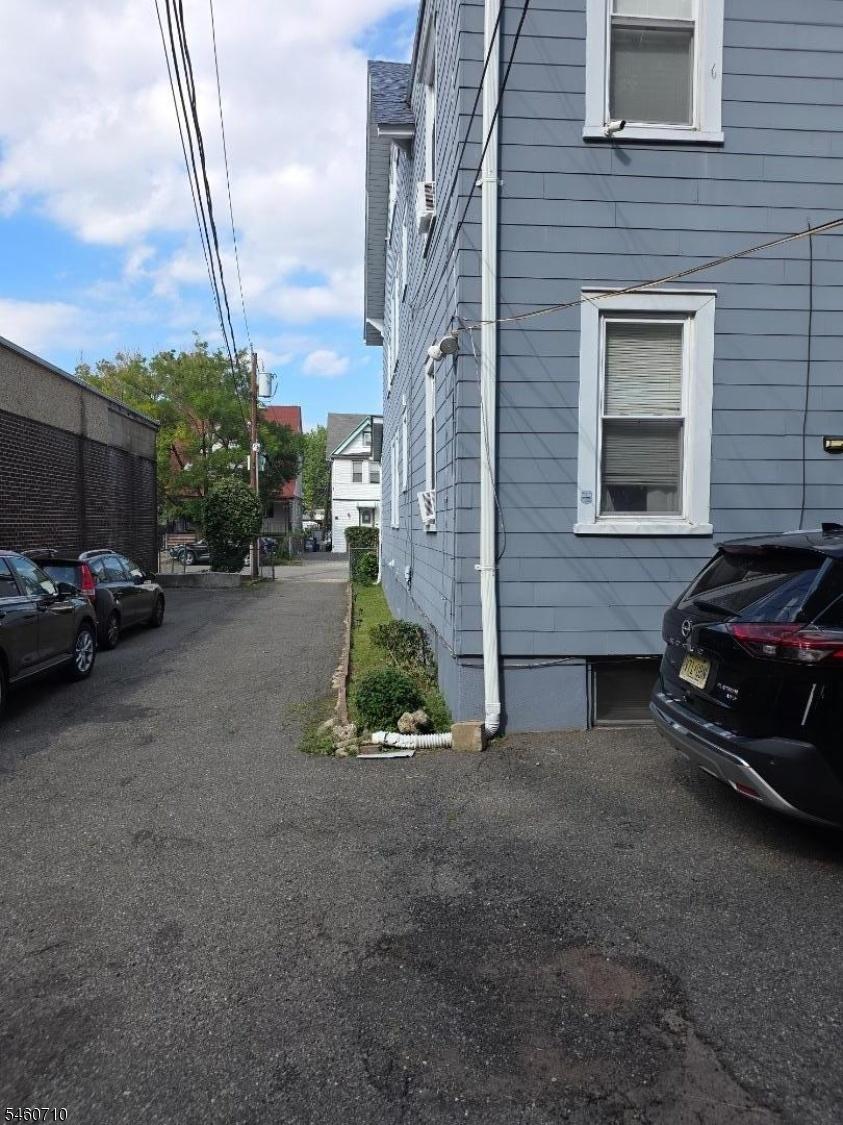 Drive way